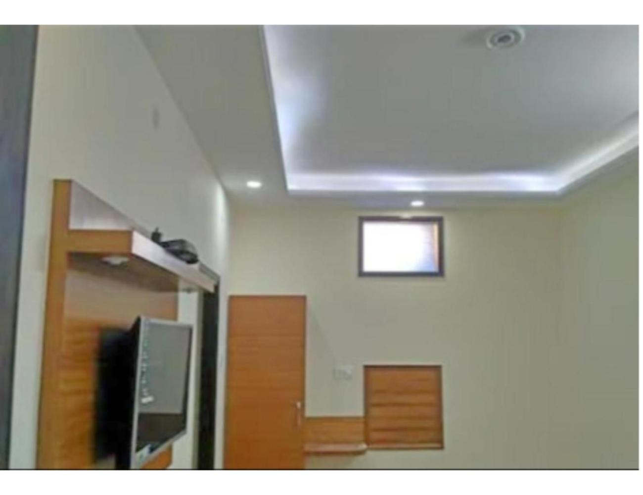 Hotel Basera Guest House, ساهارانبور المظهر الخارجي الصورة