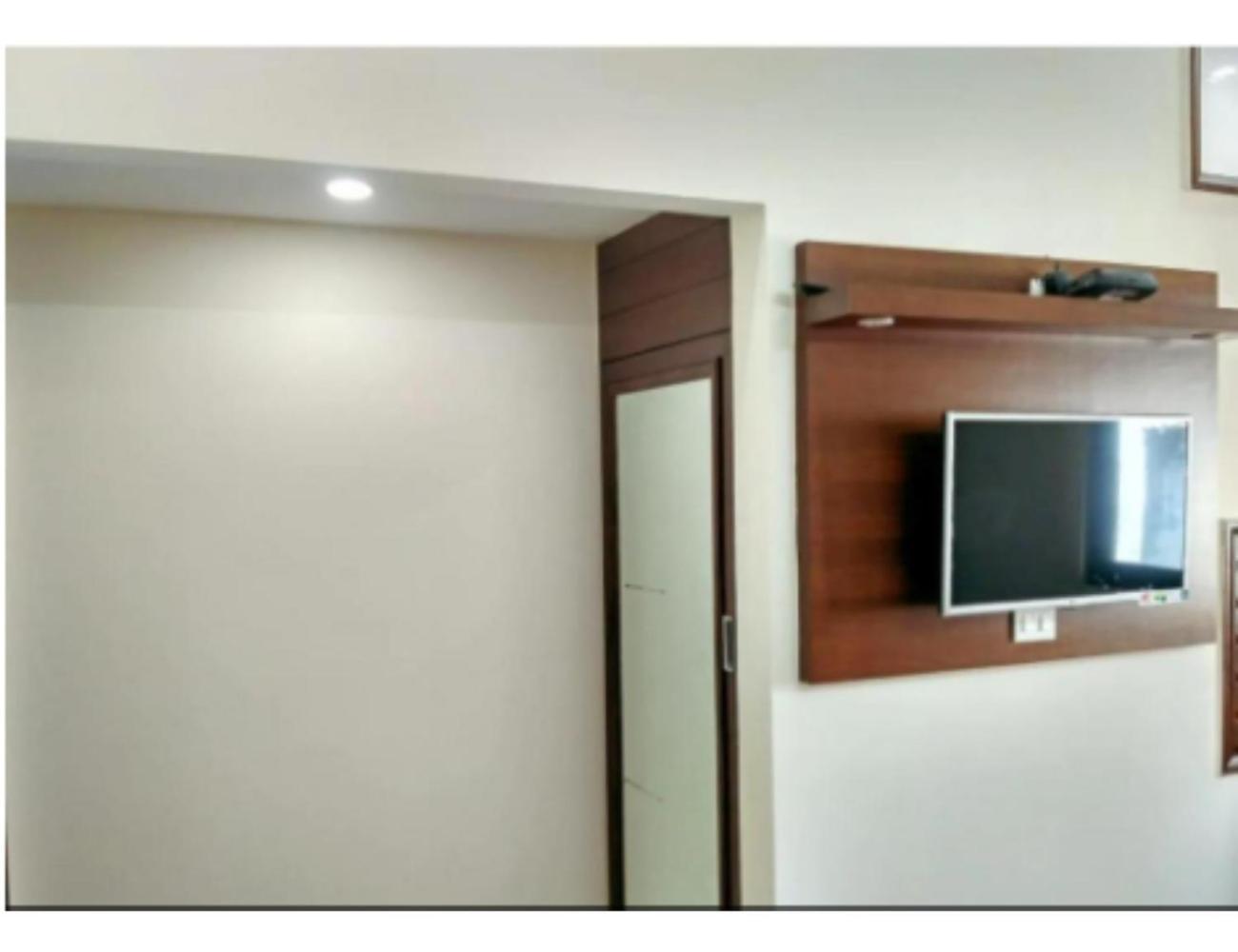 Hotel Basera Guest House, ساهارانبور المظهر الخارجي الصورة