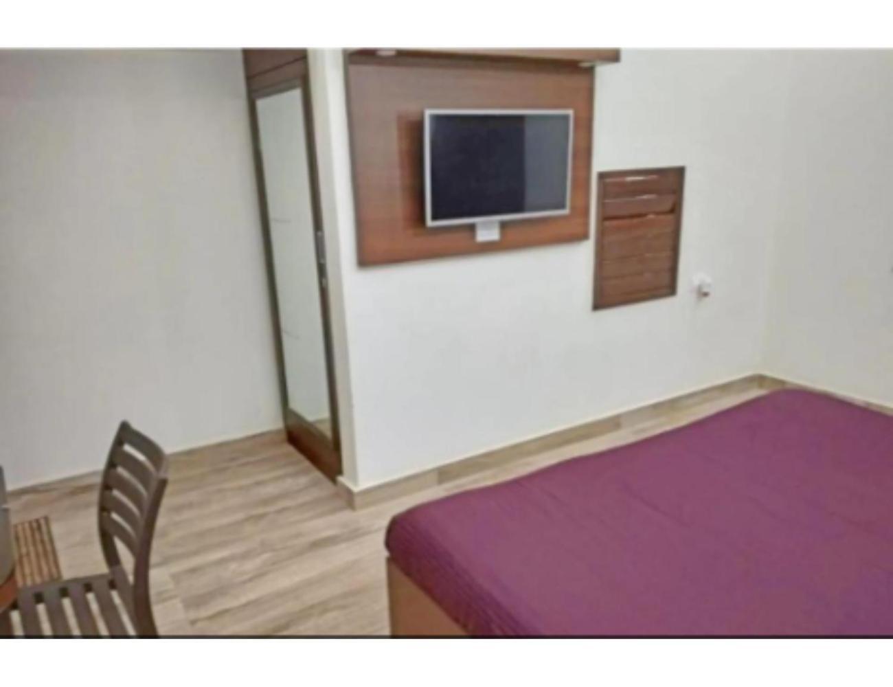 Hotel Basera Guest House, ساهارانبور المظهر الخارجي الصورة